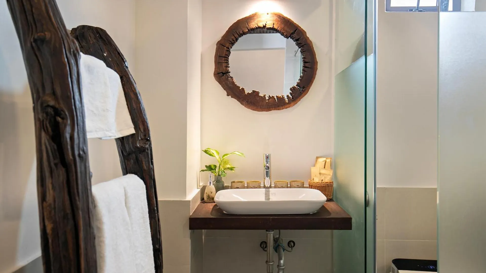 Δωμάτια σε οικογενειακή κατοικία Eco & Rustic Home Hoian Χόι Αν Βιετνάμ